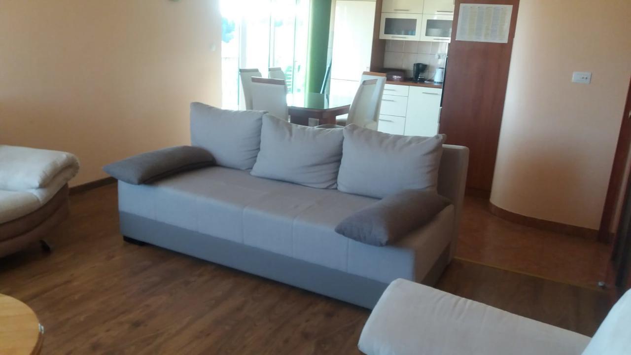 Apartman Julienne Kaštela Exterior foto